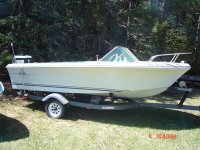 Boat & trailer 002 e.JPG