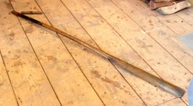 sm Intake 07B  - Oar on floor.JPG