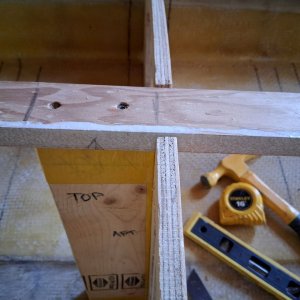 sm 10 Model 26 - Middle Frame - strut and level.jpg