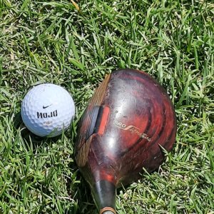 golf driver.jpg