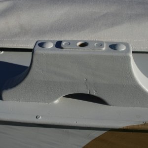 35 Oarlock stanchion.JPG