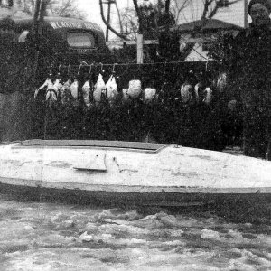 A - Raynor 9 1942.jpg