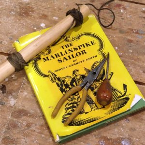 5 sm 7 Turks Heads - Marlinspike Sailor.jpg