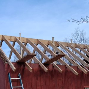 Tsm - Granary - 17 Rafters on - BEST.jpg