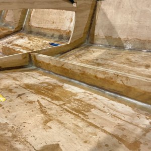 04 stringers glassed.jpg
