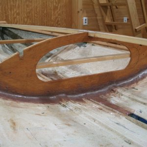 sm 6 - High sill on forward bulkhead allows for dry storage.jpg