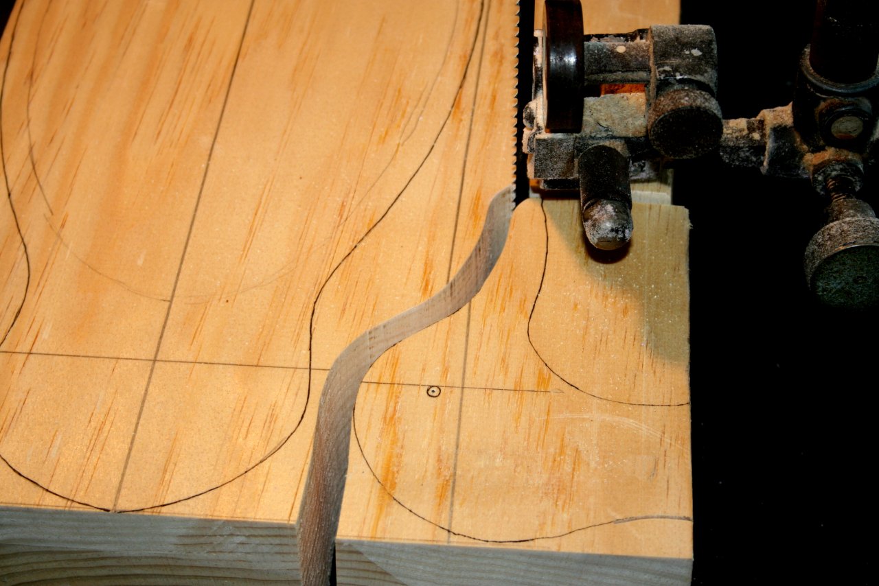 4 - Saw out head - leave under bill.jpg