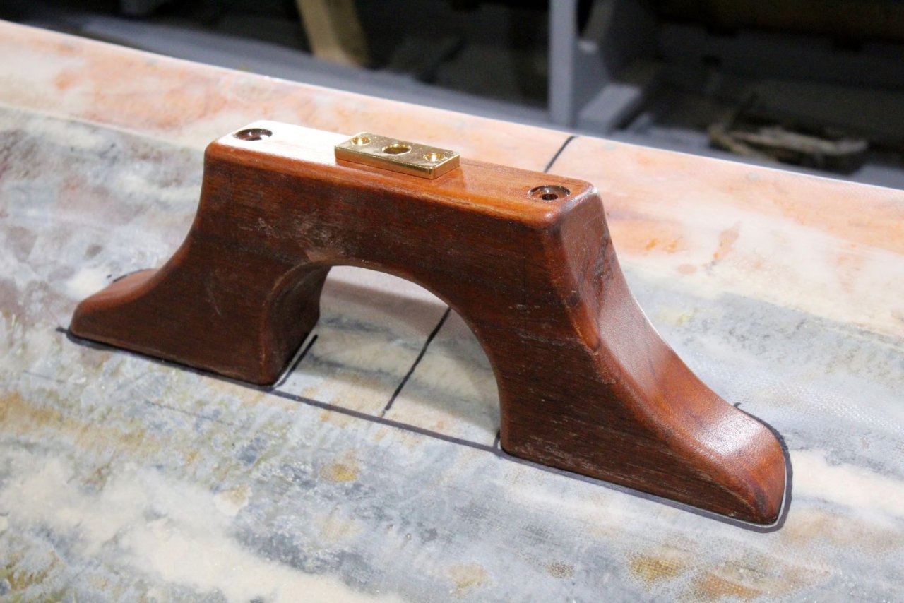 E - FT 3a oarlock stanchion sealed and located.JPG