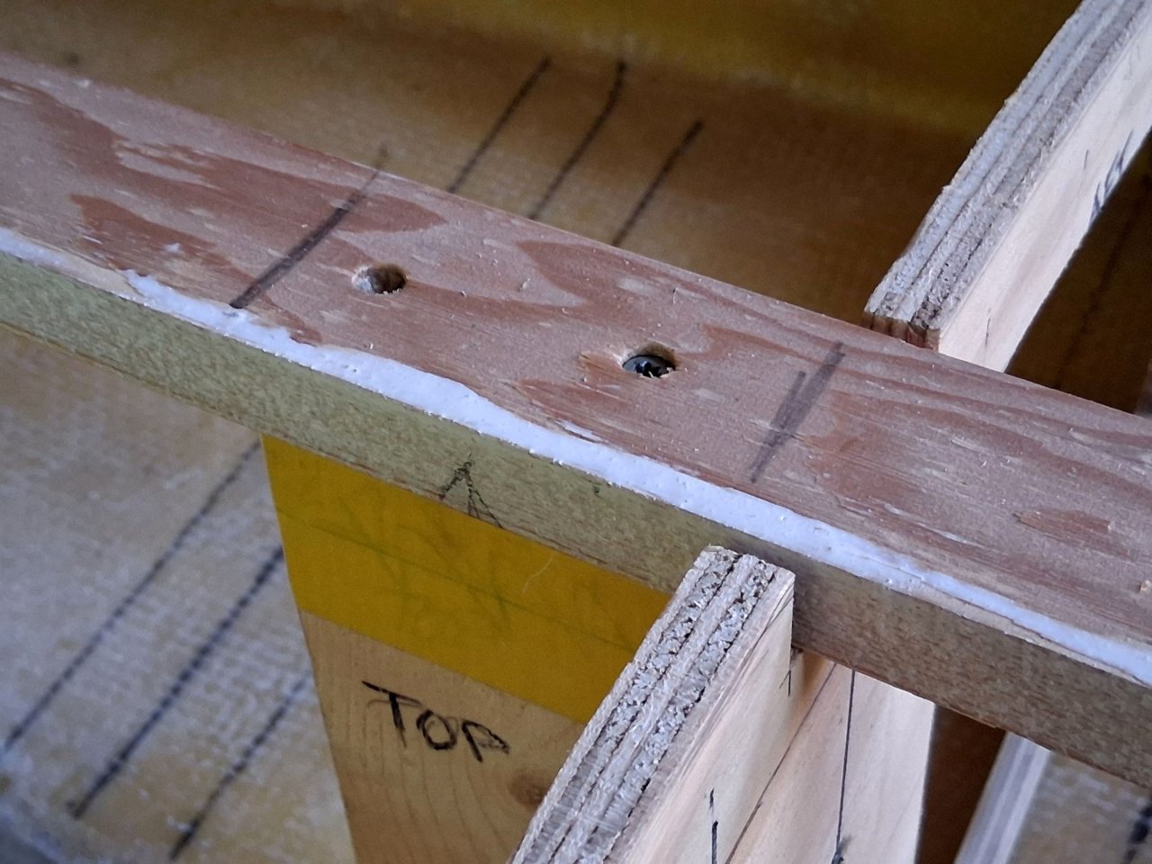 sm 11 Model 26 - Middle Frame - notch and strut detail.jpg
