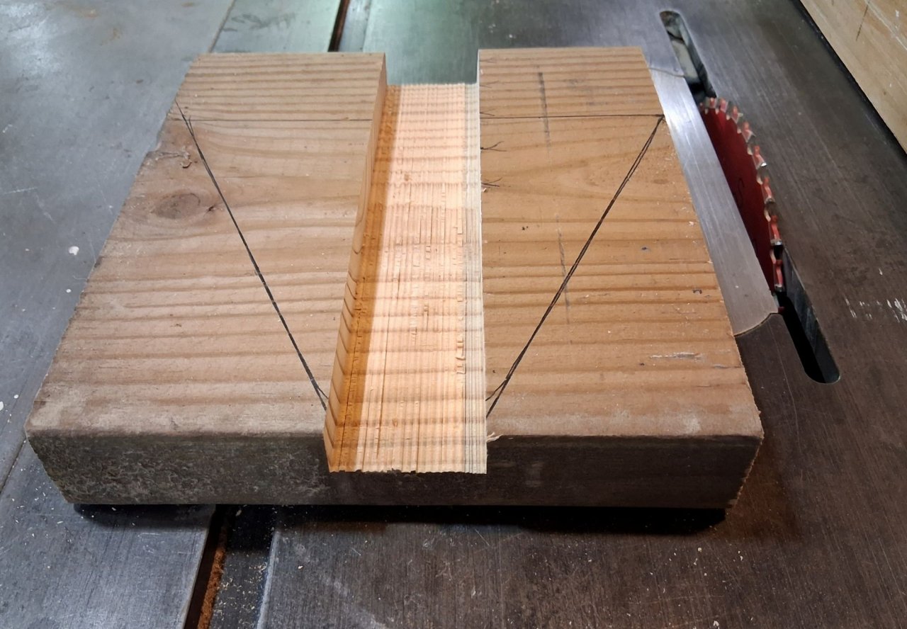 sm 2 Model 26 - Bow and Stern blocks - dado.jpg