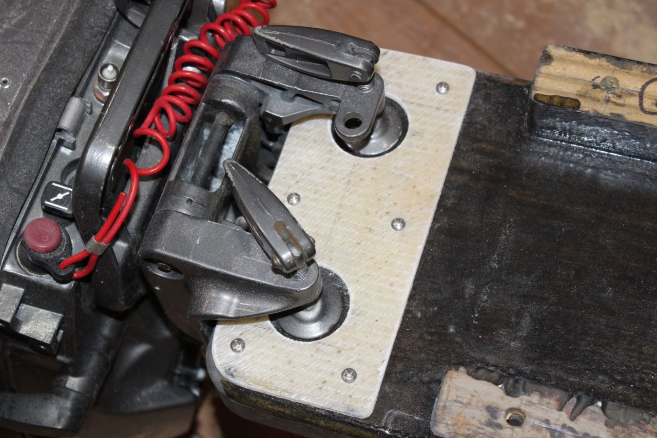 sm 4 Motor Board Keeper - installed dry.JPG