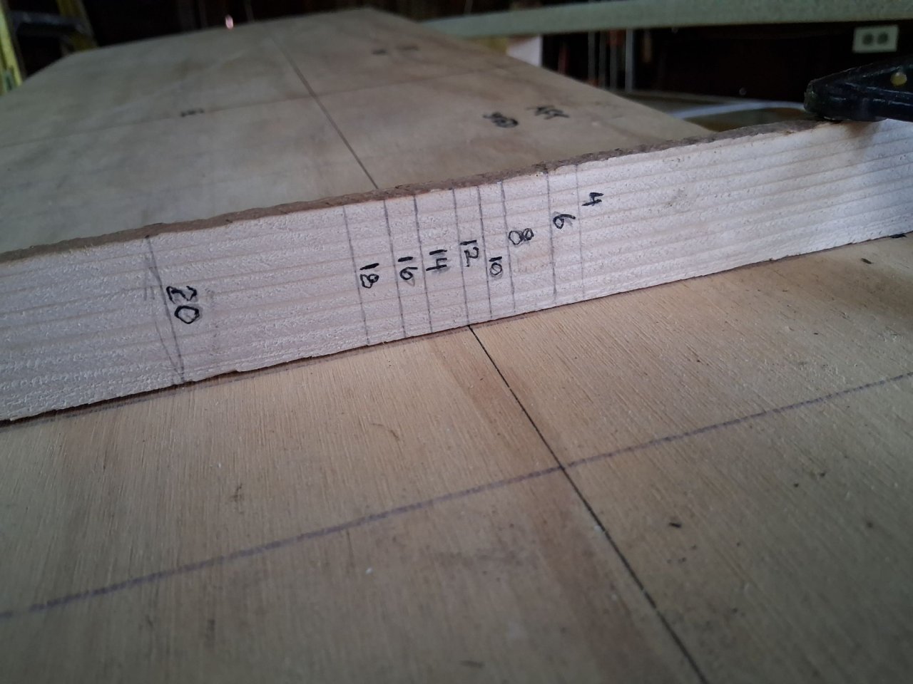 sm 8 Model 26 - Tick Stick - with measurements.jpg
