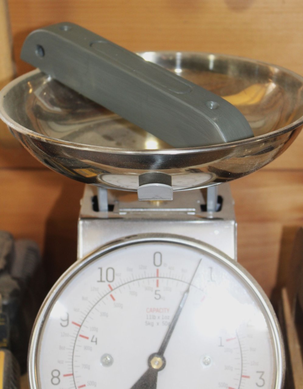 sm AHA Broadbill - weighing keel.JPG