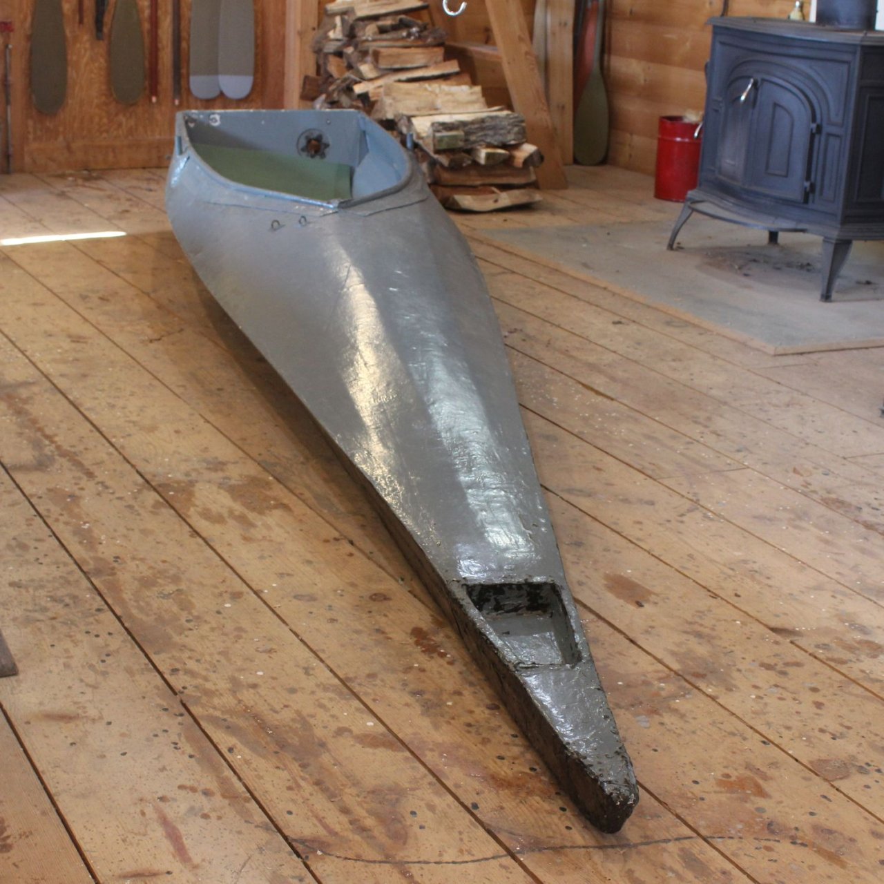 Tierney-Lowell - Joppa Flats Gunning Float - inside on floor - sm.JPG