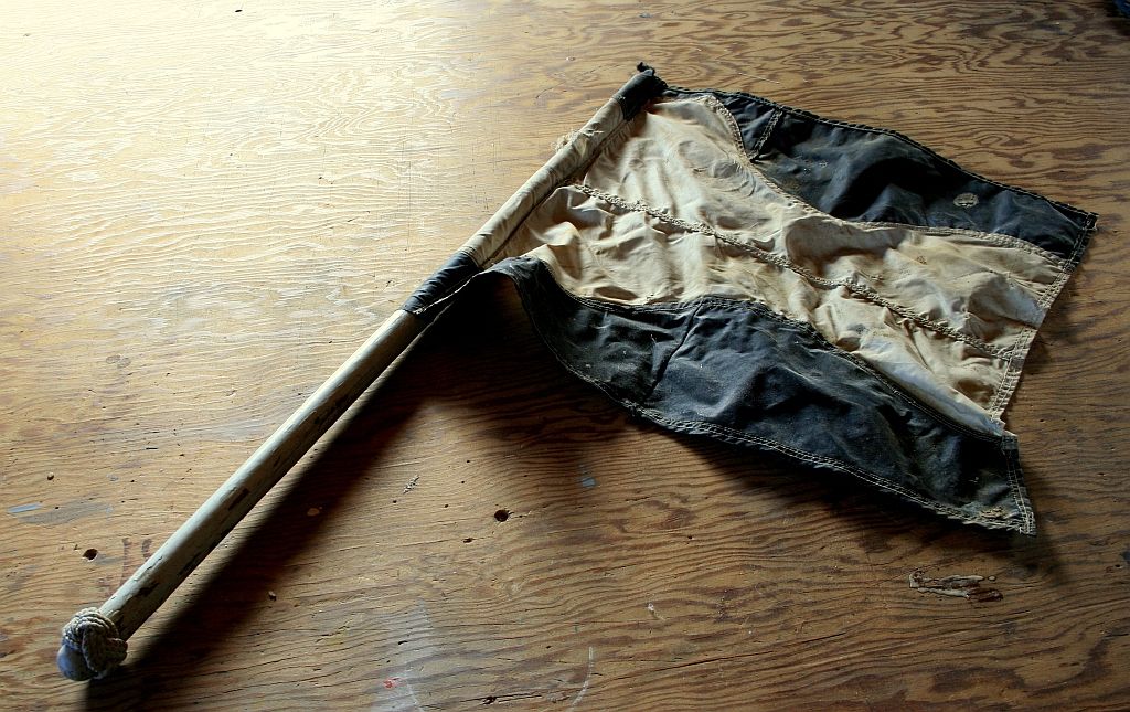 sm1-OldScooterFlag_zps8b4314af.jpg
