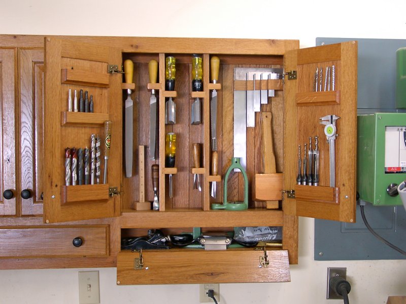 ToolCabinetRight.jpg