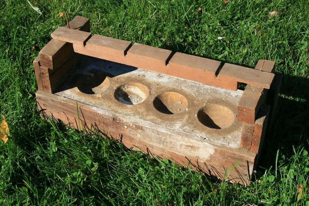 Anchormoldingrig_zps05718853.jpg