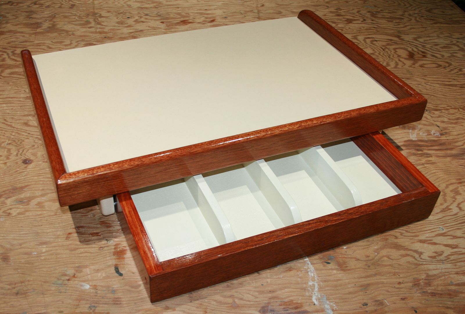 Galley%20-%20on%20bench_zpshaj4drz3.jpg
