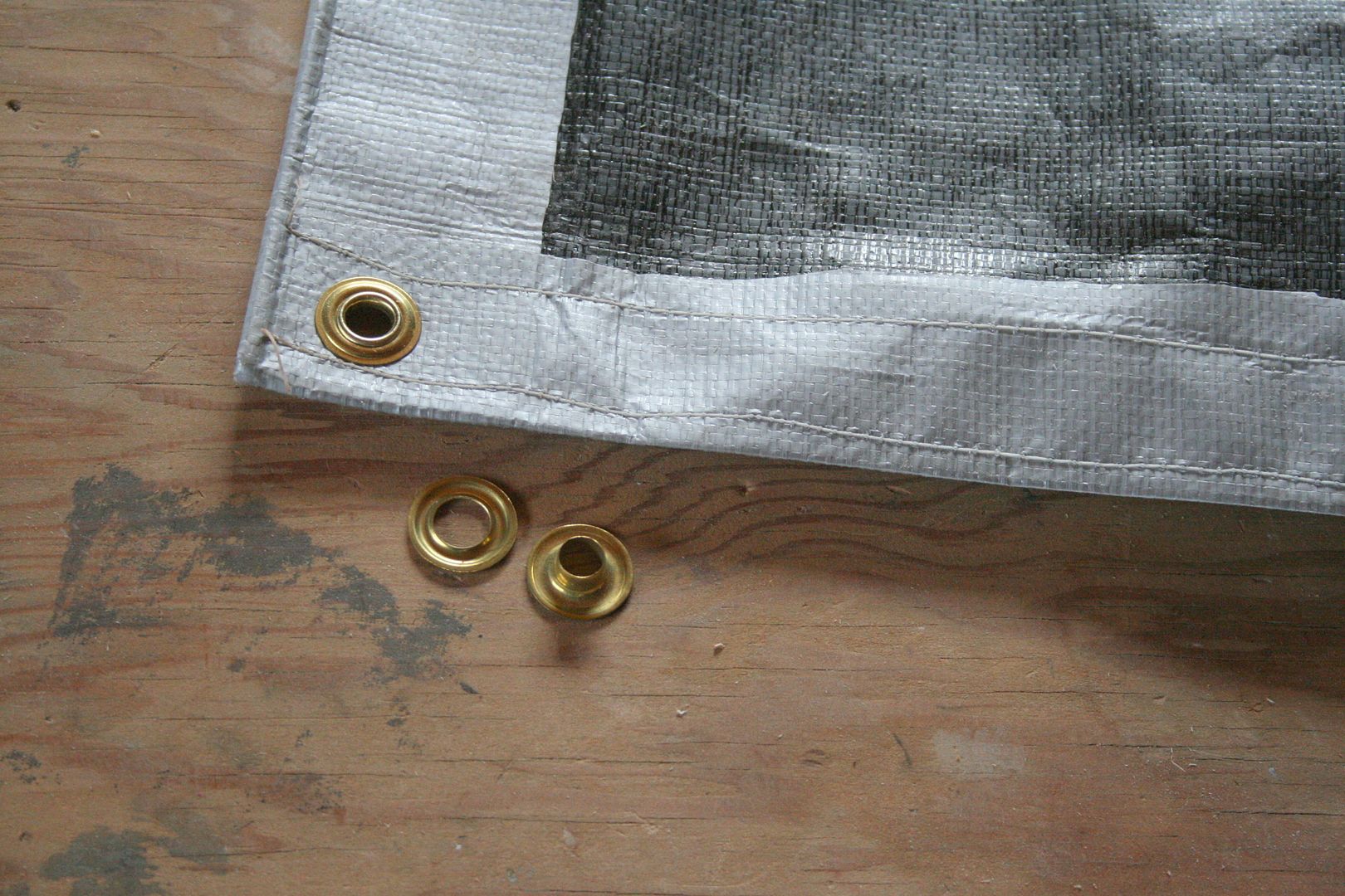 5%20Hem%20amp%20Grommets_zpsgfifiuin.jpg